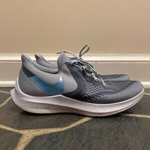 Nike Zoom Winflo Running Shoes